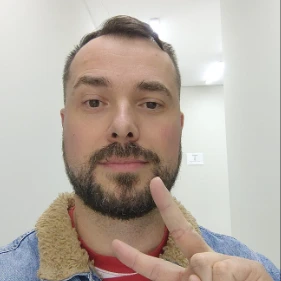 Gigiolurez