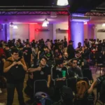 Guia completo: o que fazer (e o que evitar) em um campeonato presencial de jogos de luta